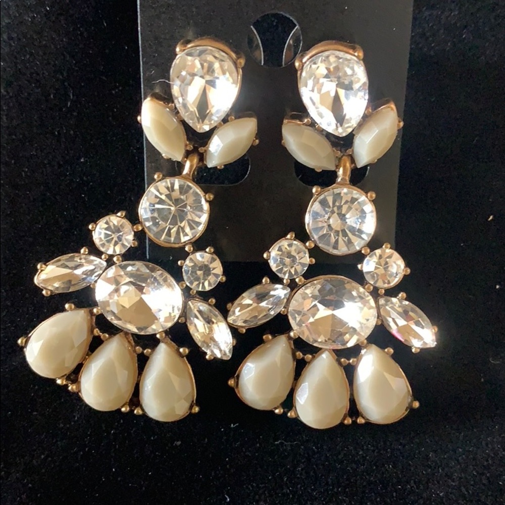 Gray-Silver Stud Earrings